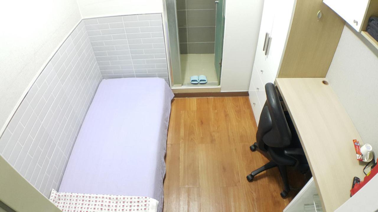 Hostel Ann *